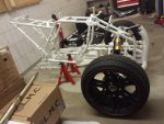 E-Streetquad Wheel hubs, bumper and wheels attached